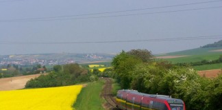 Am 1. Mai startet wieder das Ausflugsvergnügen mit der „Zellertalbahn“. (Foto: Donnersberg-Touristik-Verband)