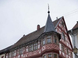 Das Zunfthaus, heute Rathaus der Stadt Lambrecht/Pfalz (Foto: Holger Knecht)