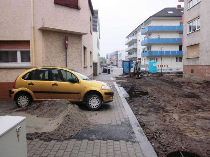 Unfall in Baustellenbereich (Foto: Polizei)