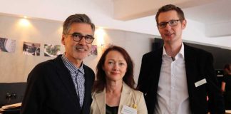 Wirtschaftsförderer Jens Stuhrmann mit Jürgen-Martin Kügler und Edda Mira Heckmann von der Unit Agentur