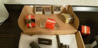 Die in der Wohnung sichergestellten beiden Waffen nebst Munition