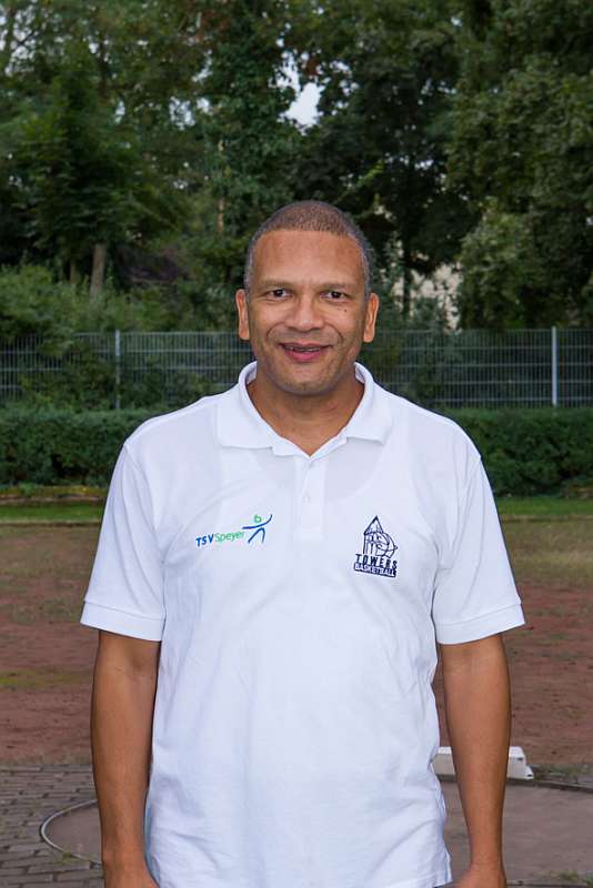 Der ehemalige Assistant-Coach Conrad Jackson in der Saison 2013/2014, aktuell Headcoach der SG Weiterstadt. (Foto: Maik Neumann)