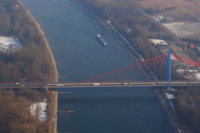 Die Rheinbrücke zwischen Speyer und Hockenheim (Foto: Holger Knecht)