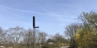 Die Solar-Straßenleuchten an der Zufahrtstraße zum Heisenberg Gymnasium sind netzunabhängig und energiesparend. (Foto: Stadt Bruchsal)