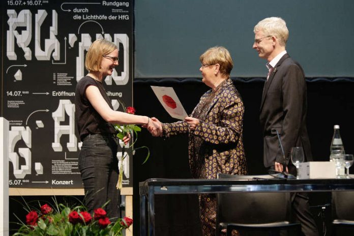 Ernennung von Ingrid Schroff (Foto: HfG Karlsruhe)