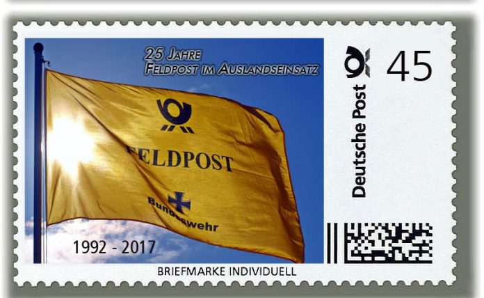 Zum 25-jährigen Jubiläum der Feldpost-Kooperation hat die Deutsche Post eine Briefmarke Individuell herausgebracht. (Foto: Deutsche Post DHL Group)