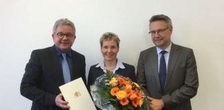 Minister Wolf, Dr. Monika Stade und OLG-Präsident Riedel. (Foto: Ministerium der Justiz und für Europa)