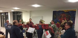Die BCH Bloos Band beim Auftritt im Krankenhaus Buchen (Foto: Landratsamt Neckar-Odenwald-Kreis)