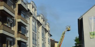 Brand in Dachgeschosswohnung - Für eine Frau kommt jede Hilfe zu spät