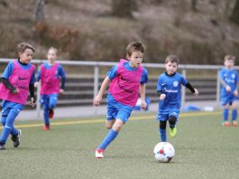 Jugend-Trainingslager mit der Eintracht Frankfurt Fußballschule (Foto: Mainova AG)