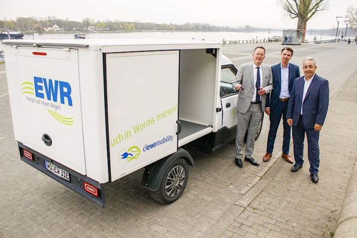 Sowohl bei der Stadt Mainz als auch beim Wormser Entsorgungs- und Baubetrieb war der E-Transporter „StreetScooter“ bereits im Einsatz. (Foto: Stefan Sämmer)