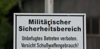 Schild "Militärischer Sicherheitsbereich" (Foto: Holger Knecht)