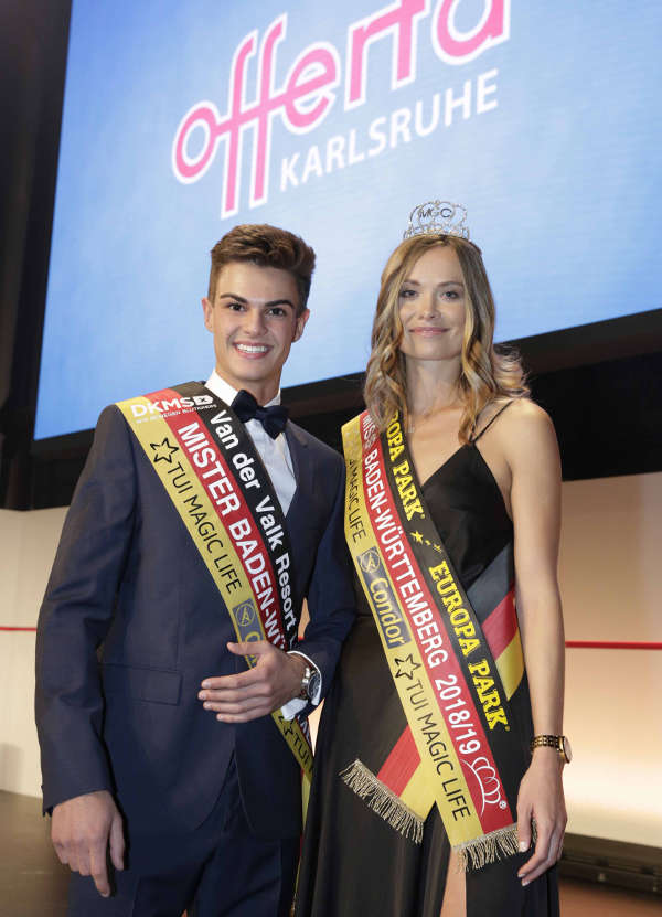 Alexander Speiser aus Karlsruhe und Nadine Berneis aus Stuttgart sind die strahlenden Sieger des Abends. (Foto: KMK, Jürgen Rösner)
