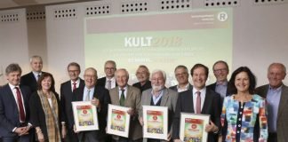 Preisfamilie KULT 2018 bei der Verleihung am 14.12. auf dem Turmberg Durlach (Foto: TRK | Fabry)