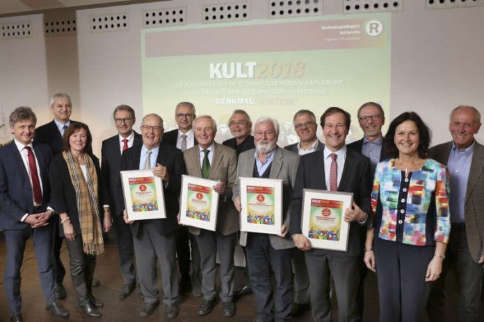 Preisfamilie KULT 2018 bei der Verleihung am 14.12. auf dem Turmberg Durlach (Foto: TRK | Fabry)
