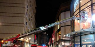 Einsatz an der Shopping Mall (Foto: Feuerwehr Kaiserslautern)