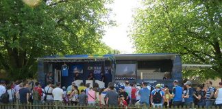 Der HOFFEXPRESS sorgt für Spiel, Spaß und gute Laune bei Fans und Zoobesuchern. (Foto: Zoo Heidelberg)