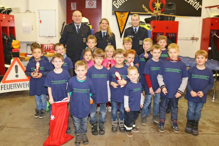 Die erste Bambini-Feuerwehr der Freiwilligen Feuerwehr Neustadt (Foto: Anke Luipold)