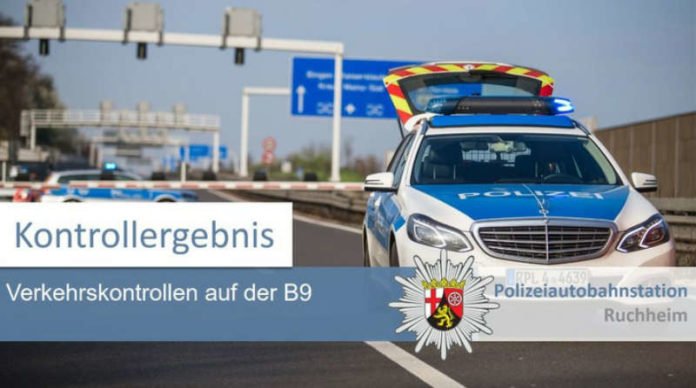 Symbolbild Verkehrskontrolle (Foto: Polizei RLP)