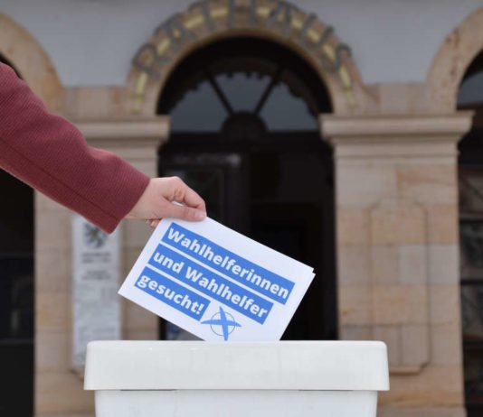 Zur Durchführung der Landtagswahl am 14. März 2021 sucht die Stadtverwaltung Landau schon jetzt Wahlhelferinnen und Wahlhelfer. (Quelle: Stadt Landau)