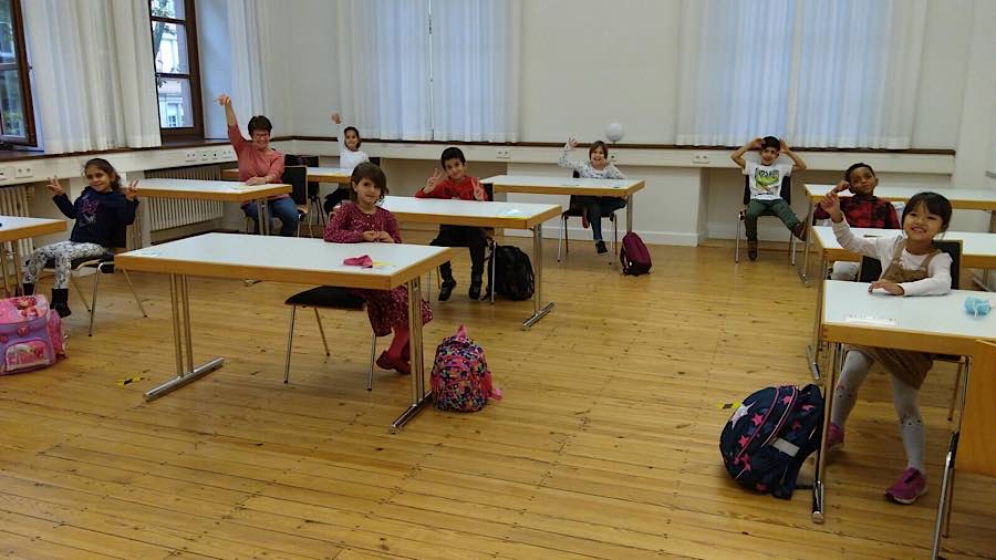 Kinder und Lehrerin hatten eindeutig Spaß beim Lernen. (Foto: Stadtverwaltung Neustadt)