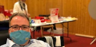 Der neu gewählte Bürgermeister Tobias Meyer unterstützt die Blutspendeaktion des DRK zum ersten Mal. (Foto: DRK)