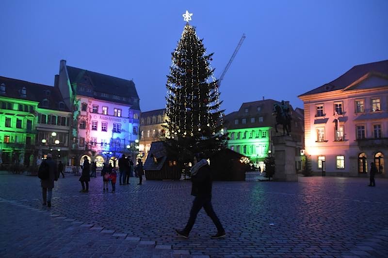 Landau leuchtet: In der Innenstadt herrscht weihnachtliches Flair. (Quelle: Stadt Landau)