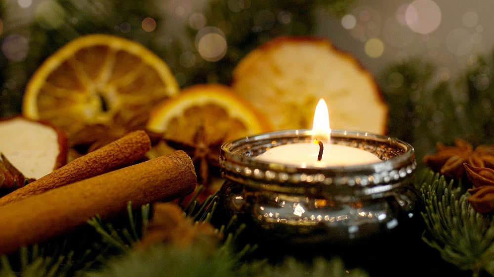 Symbolbild Advent Weihnachten (Foto: Pixabay/Susanne Jutzeler, suju-foto)