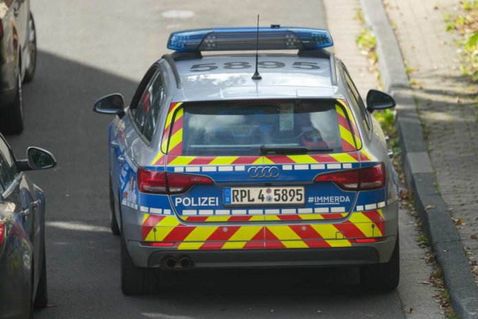Symbolbild Funkstreifenwagen der Polizei RLP bei einer Streifenfahrt (Foto: Holger Knecht)