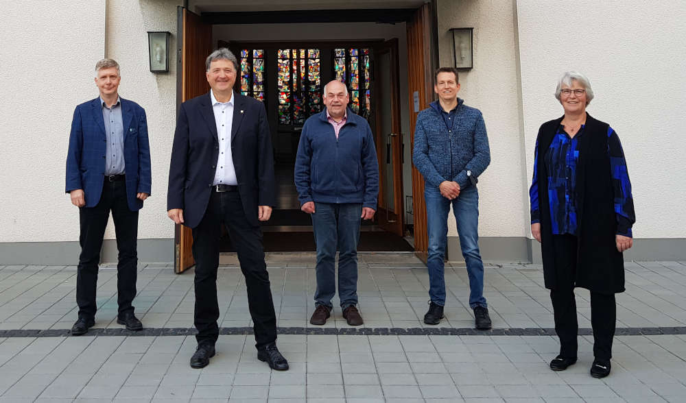 Stephan Oberlinger, Michael Landgraf, Gerd Rieger, Peter Schütt, Susanne Kirchner. (Foto: Pfälzischer Bibelverein)