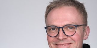Sprachwissenschaftler und Landauer Germanistikprofessor Dr. Jan Georg Schneider ist neuer Vorsitzender der Deutschen Gesellschaft für Semiotik (DGS). (Foto: privat)